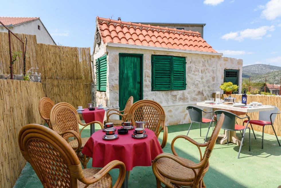 Apartmani Marko I Ana Marina Exterior foto